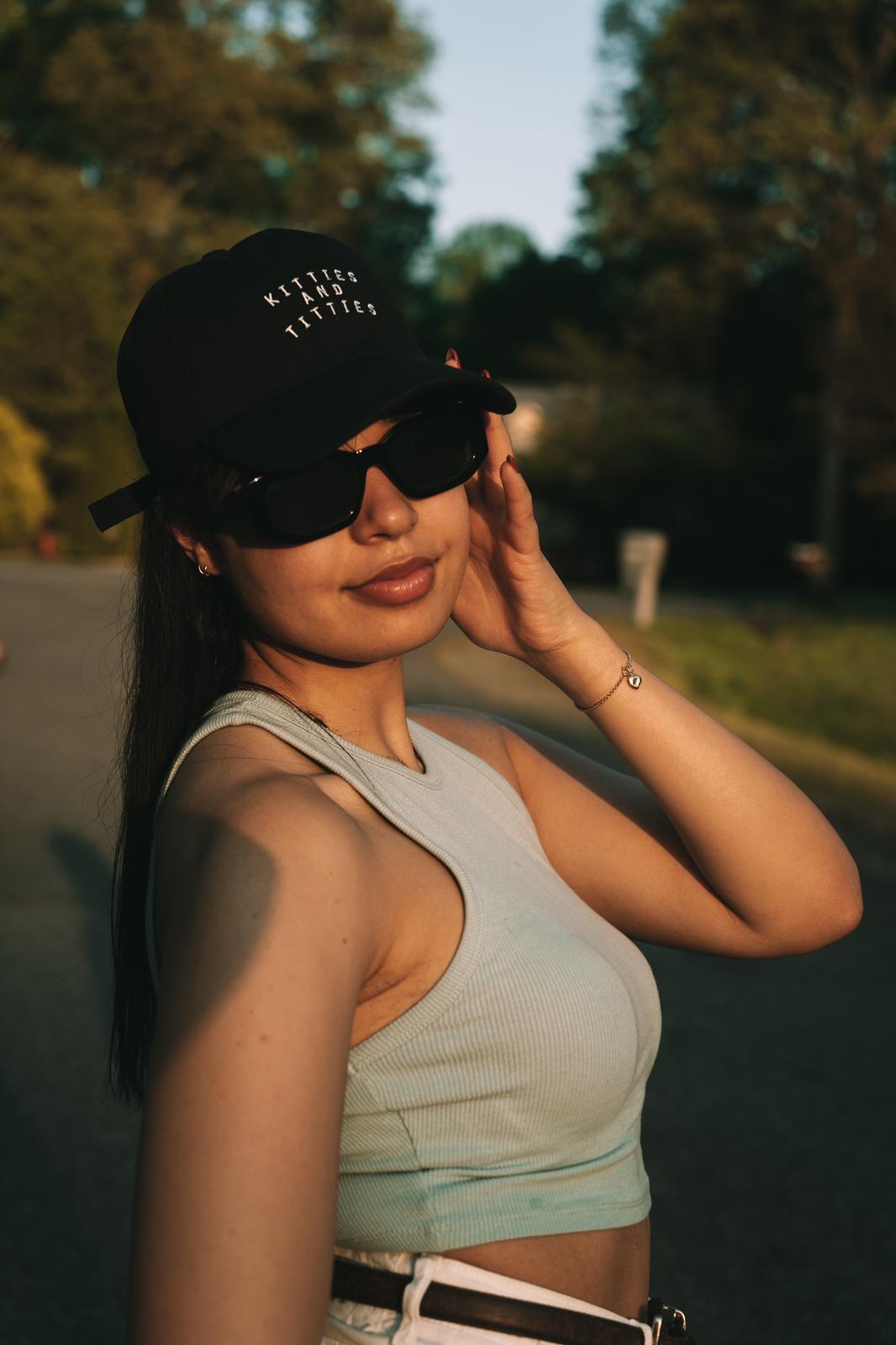 KnT Cap