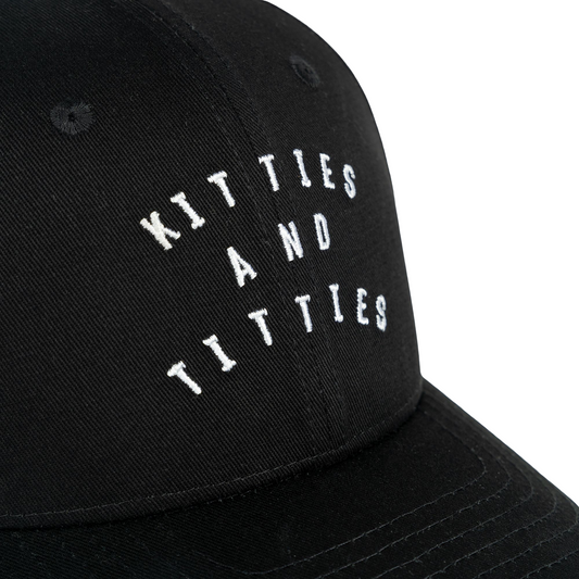 KnT Kitty Magnet Set